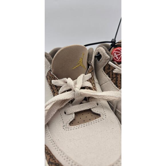 NWOT Jordan Kids 3" Palomino Sneaker Size 10C - Picture 3 of 9